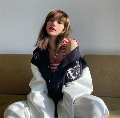 Lisa Instagram Post Update | Lalisa Manoban Amino