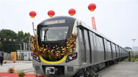 Bangalore Metros First Driverless Train Rolls Out In Nanjing Metro