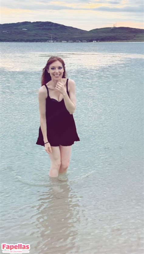 Lisa Foiles Aka Lisafoiles Nude Leaks Fapellas