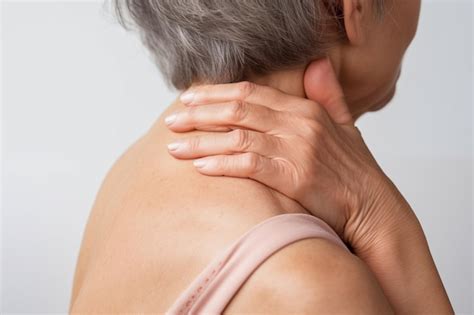 Premium Photo Mature Woman Experiencing Neck Pain Side View