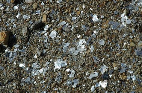 Muscovite mica & biotite mica derived from pegmatitic gran… | Flickr