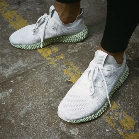 Innovation: Adidas: Erstes 4D-Modell in größerer Stückzahl