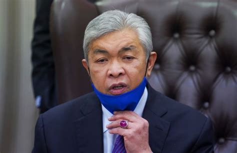ahmad zahid dinasihat tidak hadir mesyuarat utusan malaysia