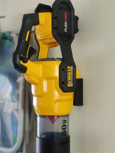 Hanger Leaf Blower