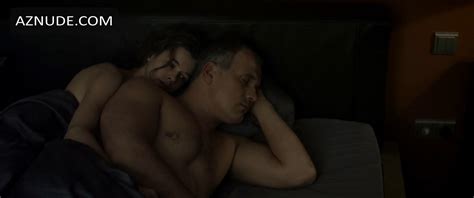 Tas Ko Vini Neredz Nude Scenes Aznude