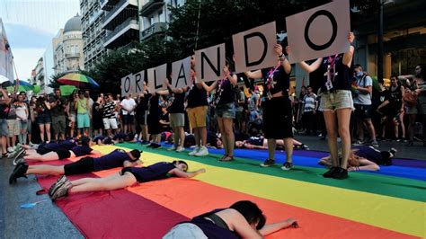 Las coloridas imágenes de la marcha del orgullo gay
