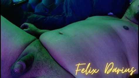 没有多少奖励就自慰 Pornhub Gay