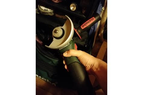 Угловая шлифовальная машина Metabo WEV 15-125 Quick 600468000 ...