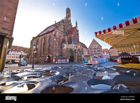 N Remberg Iglesia De Nuestra Se Ora O Frauenkirche En La Vista De La