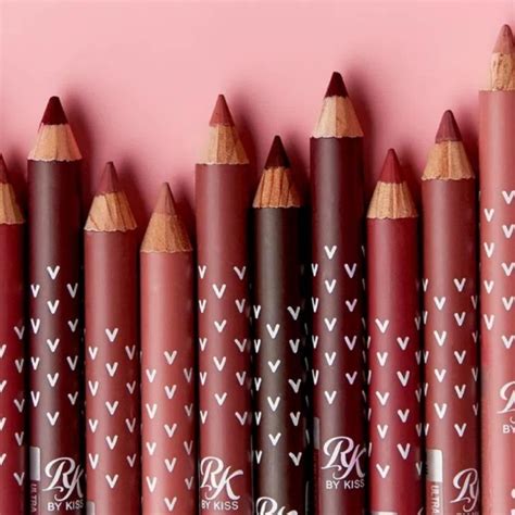 Lapis Labial de Madeira RK by Kiss Lápis de Boca Cor Pale Nude Nude Nude Rose Marsala