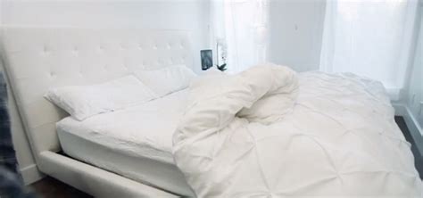 SmartDuvet Breeze: The World’s First Self-Making Bed with Dual-Zone ...