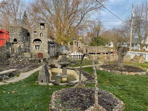 A Guide To The Portsmouth Ohio Floodwall Murals