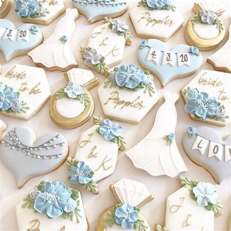 Custom Sweets By Bri On Instagram “these Little Pretties Helped Shower The Bride To Be With