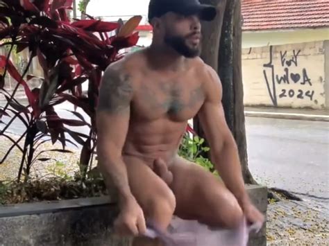 Guys Showing Off Stripping Completely Naked ThisVid