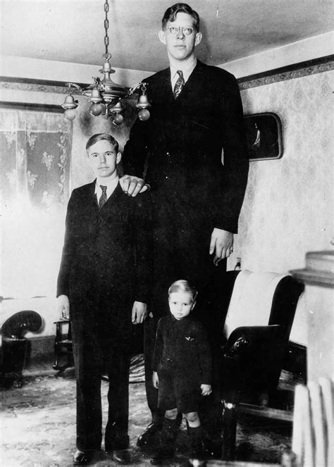 Robert Wadlow The Tallest Man In History Seen Through Stunning