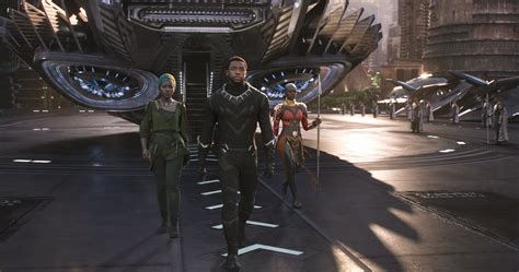 Black Panther: The Review | Here Be Geeks