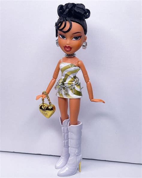 Pin By Eva Timova On Bratz Doll Outfits Fashion Dolls Bratz Doll Outfits Bratz Inspired Outfits