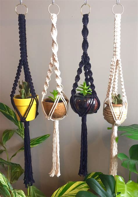 Este Art Culo No Est Disponible Etsy Macrame Plant Hanger Macrame