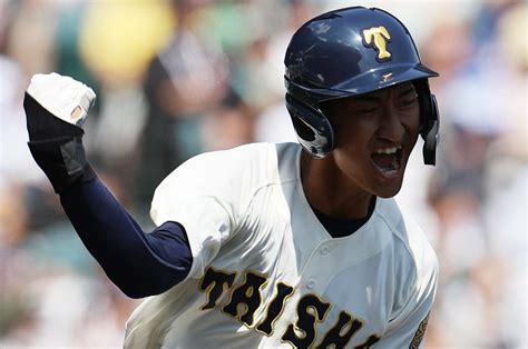 センバツ準優勝・報徳学園がまさかの初戦敗退エース・今朝丸裕喜に起きた“ある異変”「部員は全員県内出身」の公立校が優勝候補を撃破のワケ