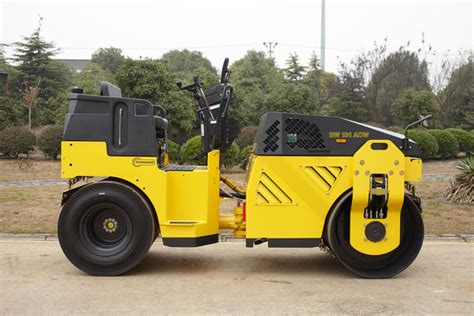 Light Articulated Tandem Roller Bw Acw For Asphalt Compaction