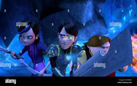 Trollhunters L R Claire Nunez Jim See Jr Stimme Anton Yelchin