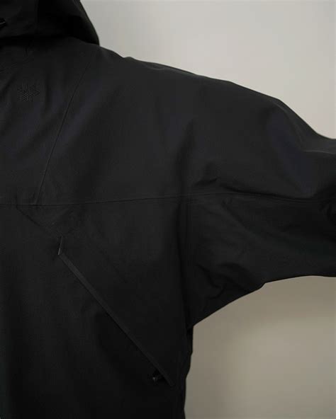 PERTEX SHIELDAIR MOUNTAINEERING JACKET BLACK Goldwin ゴールドウィン