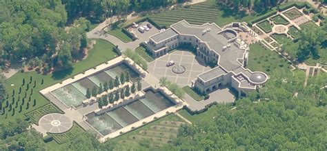 Billionaire Home Addresses Villa Collina Vernon Hill Mansion