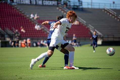 Analysis South Carolina Mens Soccer Earns 1 0 Victory Over Georgia Southern In Conference