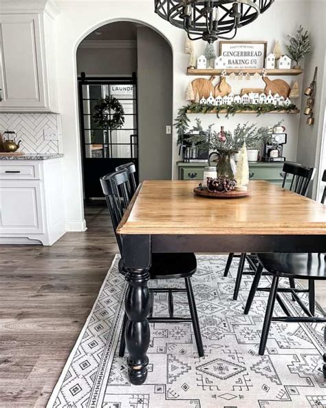 Farmhouse Kitchen With Arched Doorway Soul Lane