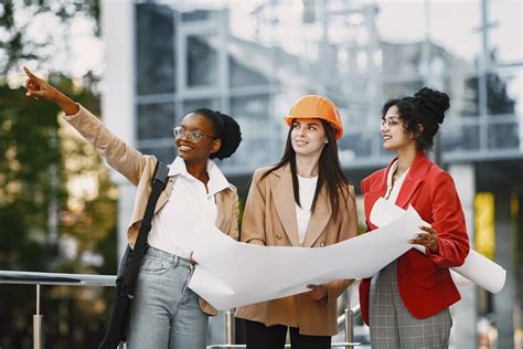 building women 2