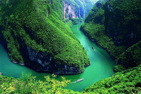 Список самых глубоких водоемов 🌊 планеты с руслами 🙂