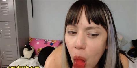 Psychowebcams Brunette Babe Warms Up For Pleasure Tnaflix