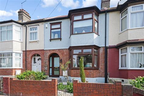 Bridge End E17 3 Bed Terraced House For Sale £585000