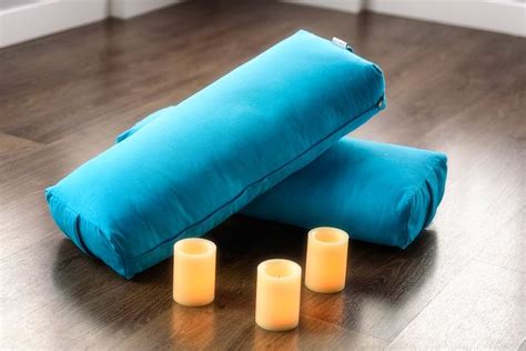 Yoga Zubehör im Jivana Online-Shop günstig kaufen