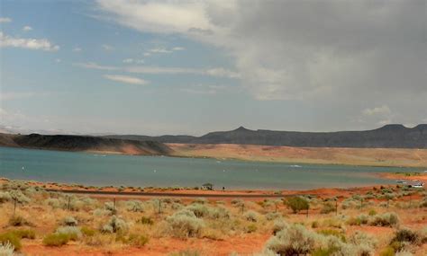 Sand Hollow Reservoir water temperature: Current water temp in sand hollow reservoir