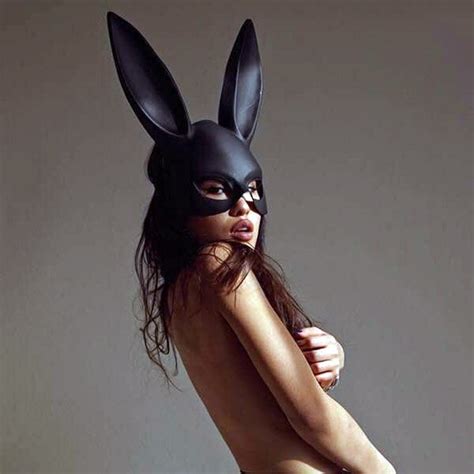 Jenny Pham Hot And Bikini Photo Collection Nude Leaked Diaries