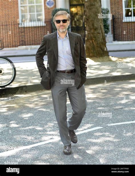 Oscar Winner Christoph Waltz Strolls Through Londons Mayfair Walz Won