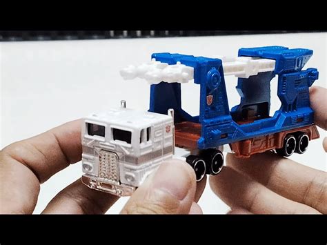 Hot Wheels Track Fleet Ultra Magnus In Hand Images Transformers News Tfw