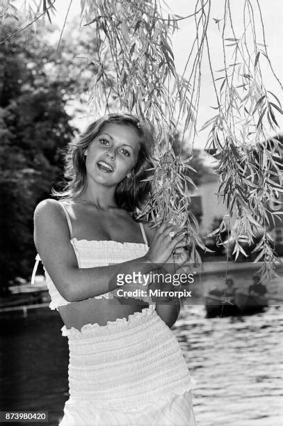 7 Hot Sexy Bethany Latham Bikini Pics