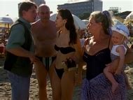 Naked Evelyn Engleder in Kaisermühlen Blues