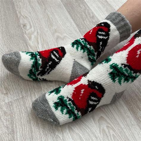 Women Natural Wool Knit Casual Socks Pattern Bullfinches - Etsy