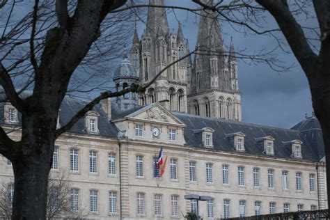37 Postes à Pourvoir à La Ville De Caen Jusquà 2 190€ Par Mois