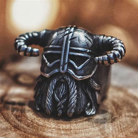 Bague Viking Homme Casque et Corne Chevalière Prestige