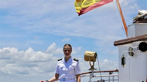 Publican Im Genes De La Princesa Leonor En Bikini En Una Playa De Uruguay