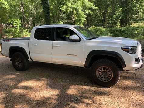 Here’s some trail edition wheels on a TRD off road. : r/ToyotaTacoma