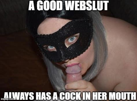 Webslut Sucking Cock Porn Pic