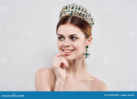 Princess Luxury Naked Shoulders Cosmetics Fashion Stock Photo Image Of Dress Elegance