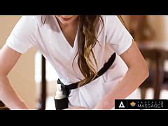 Fantasy Massage Hot Teens Takes Turns Fucking Each Other S Face With Their Pussies Xxx