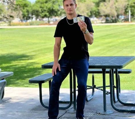 The Earning Potential Of Influencers: $Juan Gonzalez' Net Worth Revealed