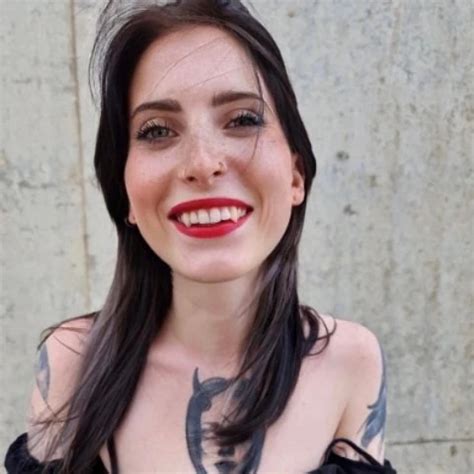 Echter Amateur Lesben Liebe Deutsch Zwischen Lou Nesbit Und Freundin Xhamster